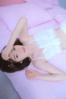 小女孩吃小男孩小叮叮游戏